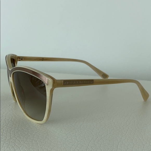 7 For All Mankind SUNGLASSES 😎 - Picture 2 of 5